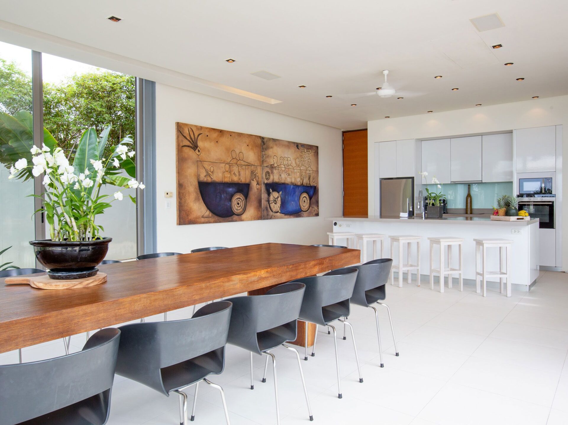 Villa Amarelo Luxus Ferienhaus Phuket Am Strand Mieten Esstisch