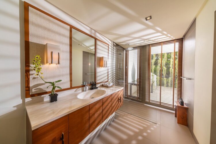 Villa Analaya Luxus Ferienhaus Phuket Mieten Bad 3