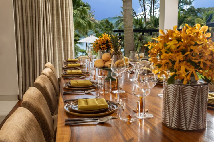 Villa Analaya Luxus Ferienhaus Phuket Mieten Essen