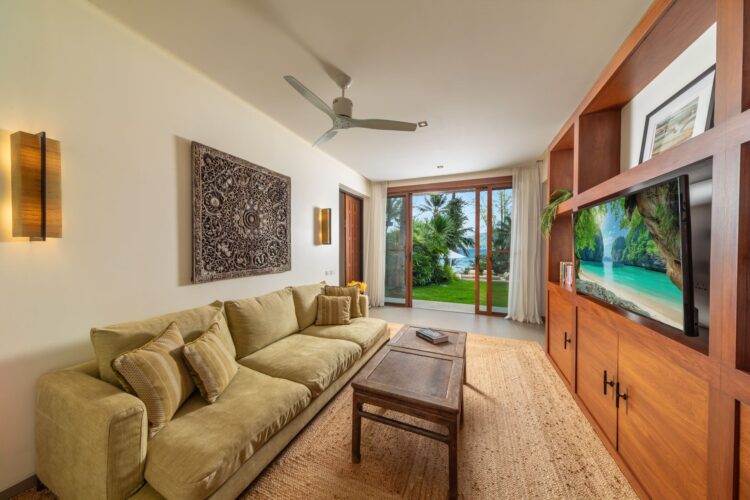 Villa Analaya Luxus Ferienhaus Phuket Mieten Kids Tv Room