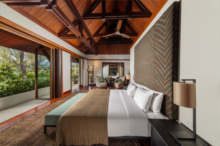 Villa Analaya Luxus Ferienhaus Phuket Mieten Master 2