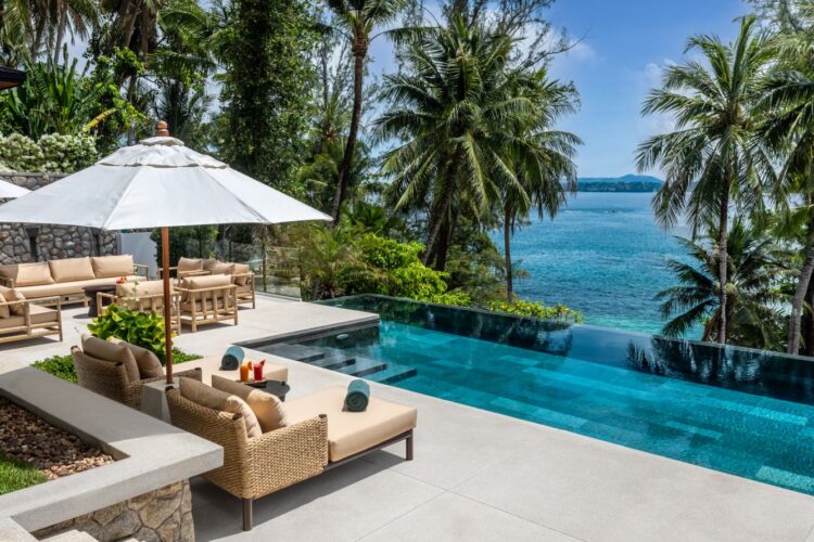 Villa Analaya Luxus Ferienhaus Phuket Mieten Poolterrasse