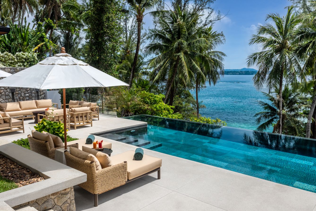Villa Analaya Luxus Ferienhaus Phuket Mieten Poolterrasse