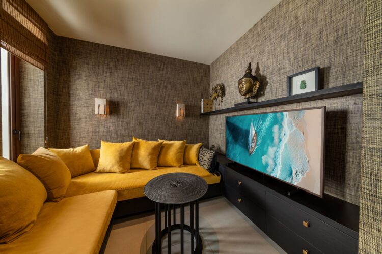 Villa Analaya Luxus Ferienhaus Phuket Mieten Tv Room