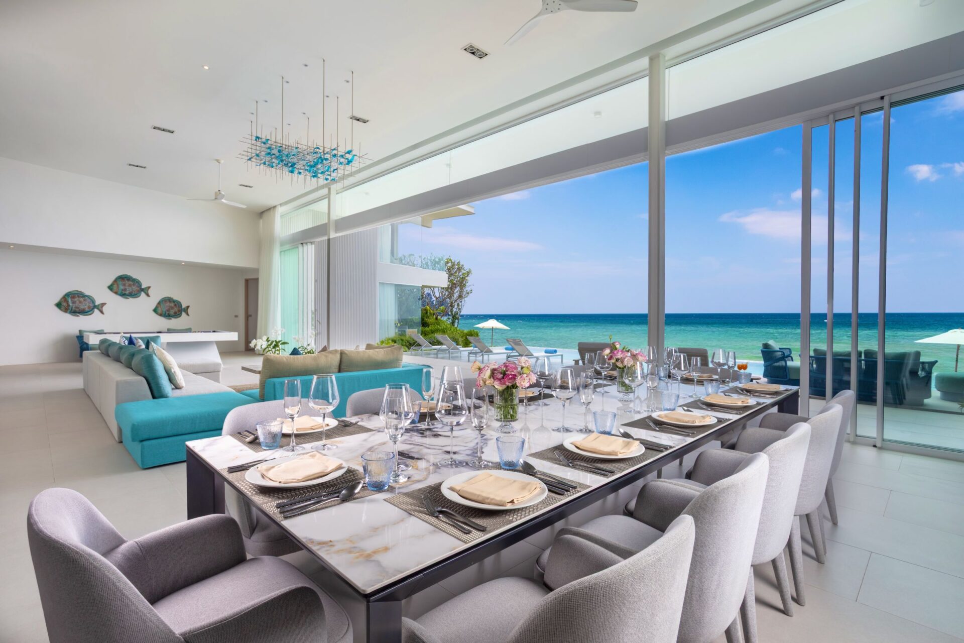 Villa Anda Luxus Ferienhaus Ohuket Thailand Am Strand Mieten Esstisch