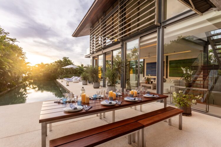 Villa Aqua Luxus Ferienhaus Phuket Am Strand Mieten Essen