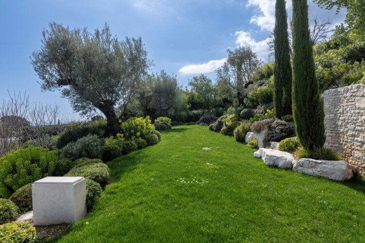 Villa Arome Luxus Ferienhaus Cote D Azur Mieten Garten