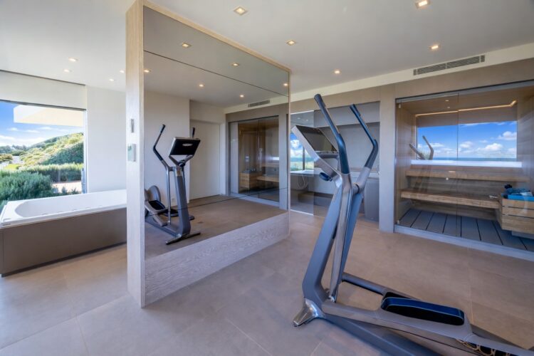 Villa Arome Luxus Ferienhaus Cote D Azur Mieten Gym