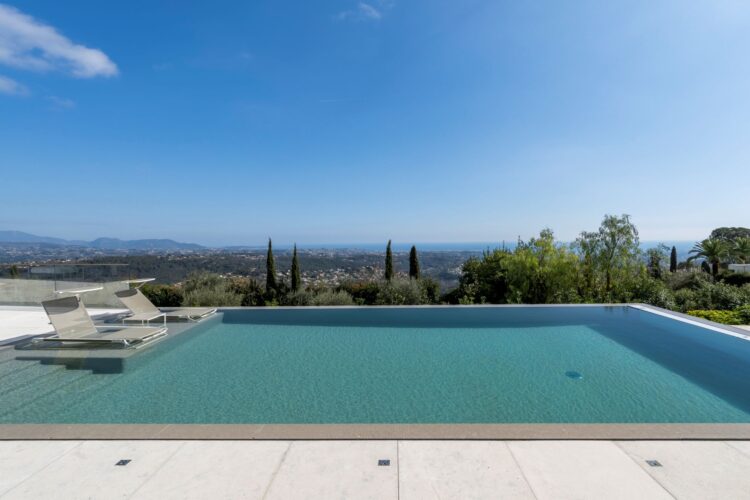 Villa Arome Luxus Ferienhaus Cote D Azur Mieten Infinitypool