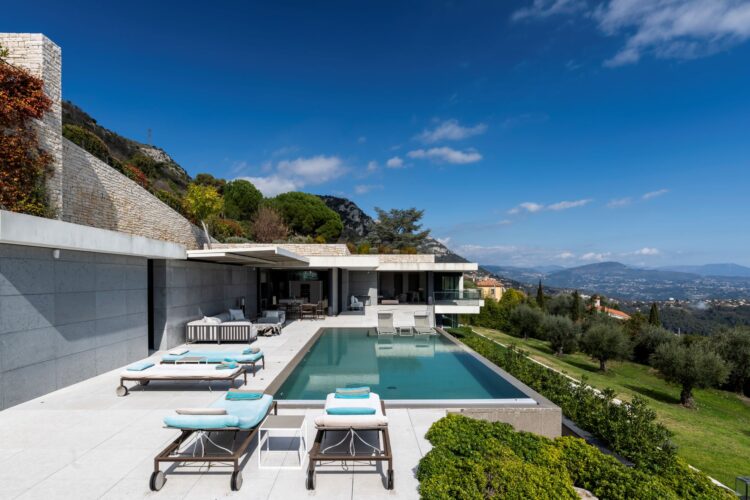 Villa Arome Luxus Ferienhaus Cote D Azur Mieten Pool Area