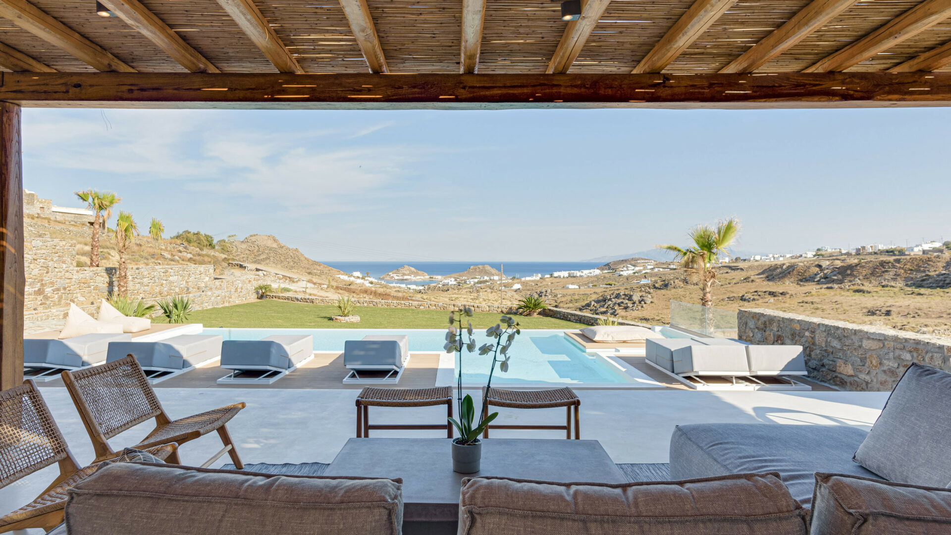 Villa Astralis Iii Outdoor Lounge Mit Panoramablick Mykonos Griechenland Mieten