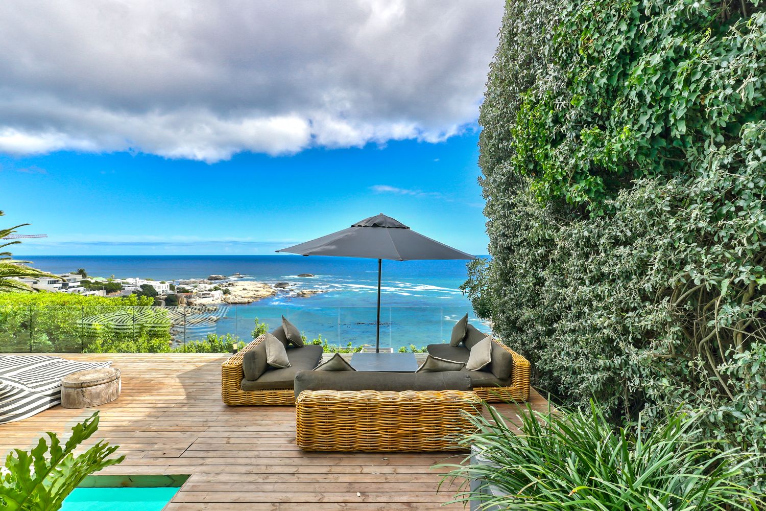 Villa Bali Bay Luxus Feriehaus Kapstadt Mit Pool Mieten Lounge