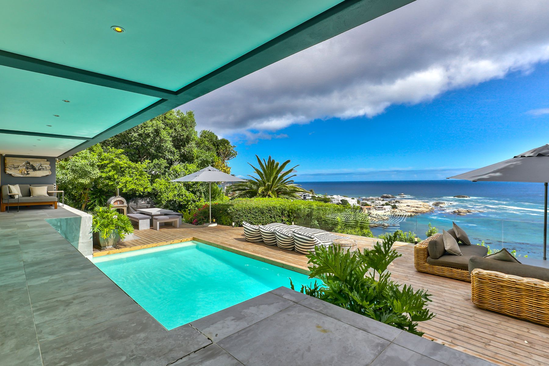 Villa Bali Bay Luxus Feriehaus Kapstadt Mit Pool Mieten Poolbereich