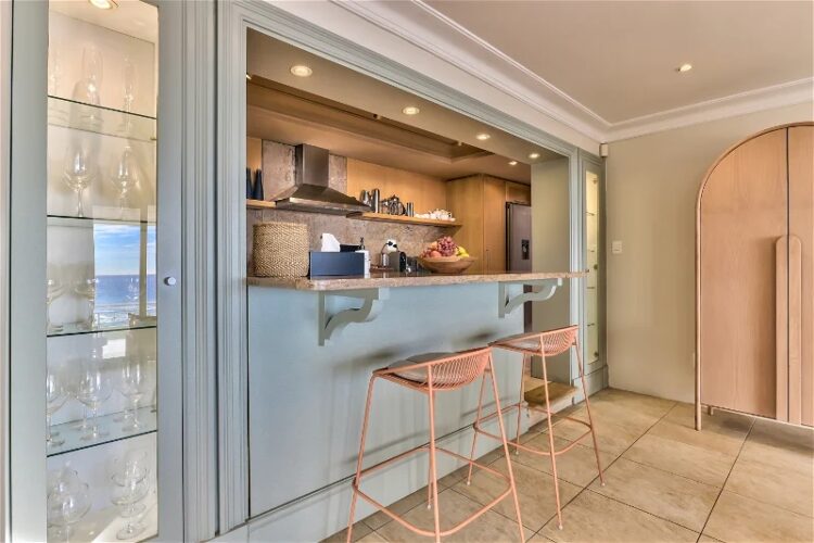 Villa Bantry Bay Luxus Ferienhaus Kapstadt Mieten Theke