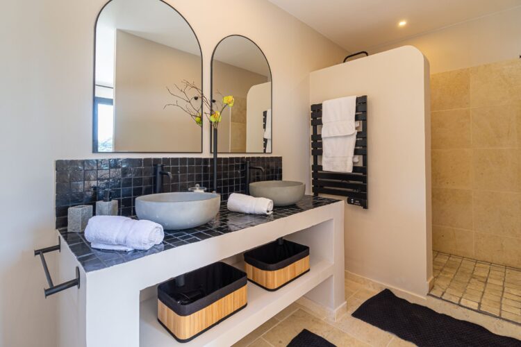 Villa Barbigoua Luxus Ferienhaus Cote D Azur Mieten Dusche