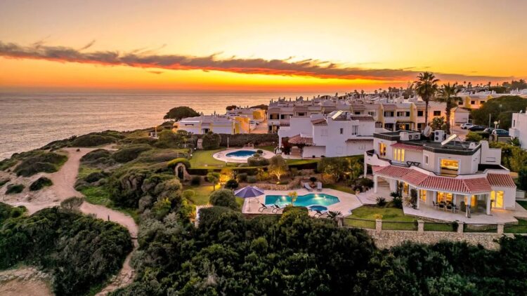 Villa Benagil Views Luxus Ferienhaus Algarve Am Meer Mieten Sunset