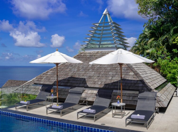 Villa Benyasiri Luxus Ferienhaus Phuket Thailand Mit Pool Mieten Liegen