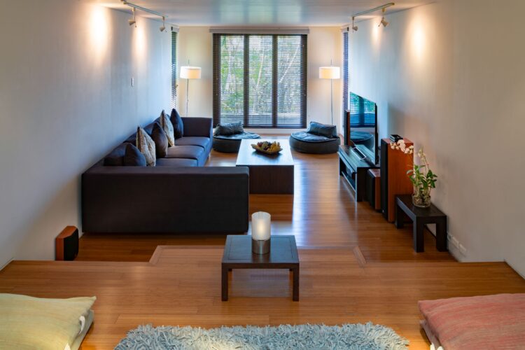 Villa Benyasiri Luxus Ferienhaus Phuket Thailand Mit Pool Mieten Tv Room