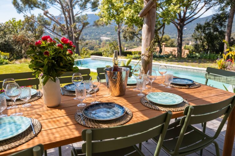 Villa Boullabaisse Luxus Ferienhaus Cote D Azur Mieten Essen