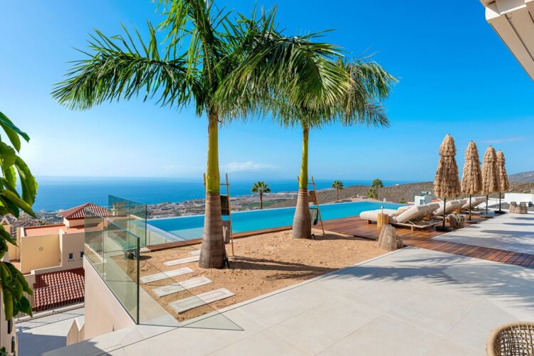Villa Calima Luxus Ferienhaus Teneriffa Mieten Terrasse