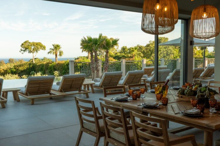 Villa Cesar Luxus Ferienhaus Cote D Azur Mieten Alfresco