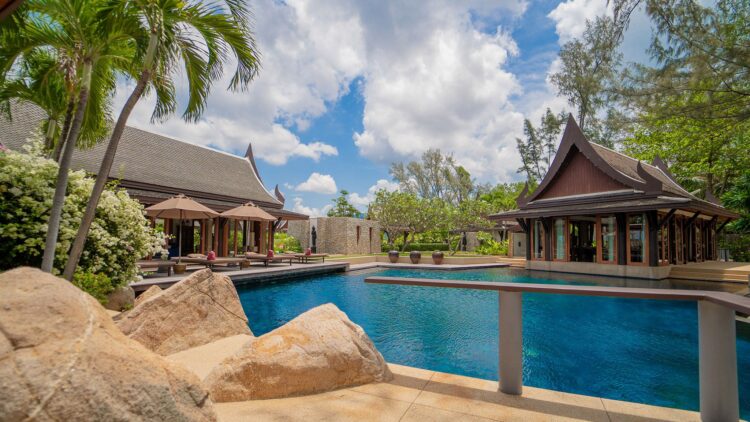Villa Chada Luxus Ferienhaus Phuket Am Meer Mieten Poolbereich