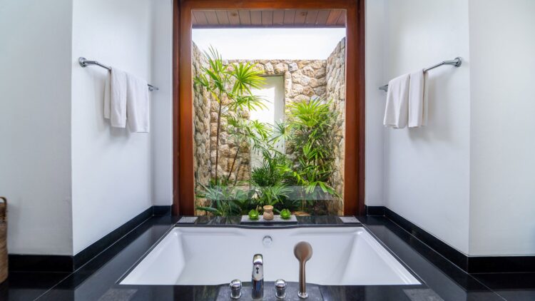 Villa Chada Luxus Ferienhaus Phuket Am Meer Mieten Relax