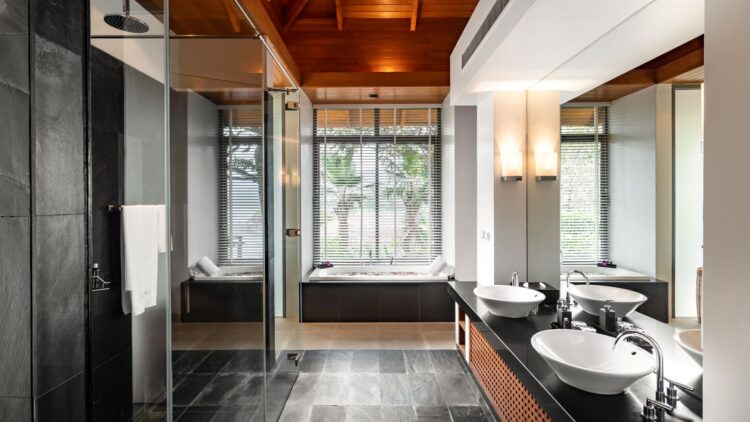 Villa Chelay Luxuriöses Ferienhaus Phuket Thailand Mit Meerblick Mieten Bad