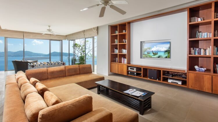 Villa Chelay Luxus Ferienvilla Phuket Thailand Mit Meerblick Mieten Games Room