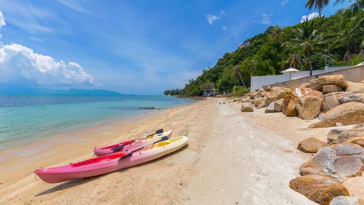 Villa Chi Samui Luxus Ferienhuas Koh Samui Am Strand Mieten Kajak