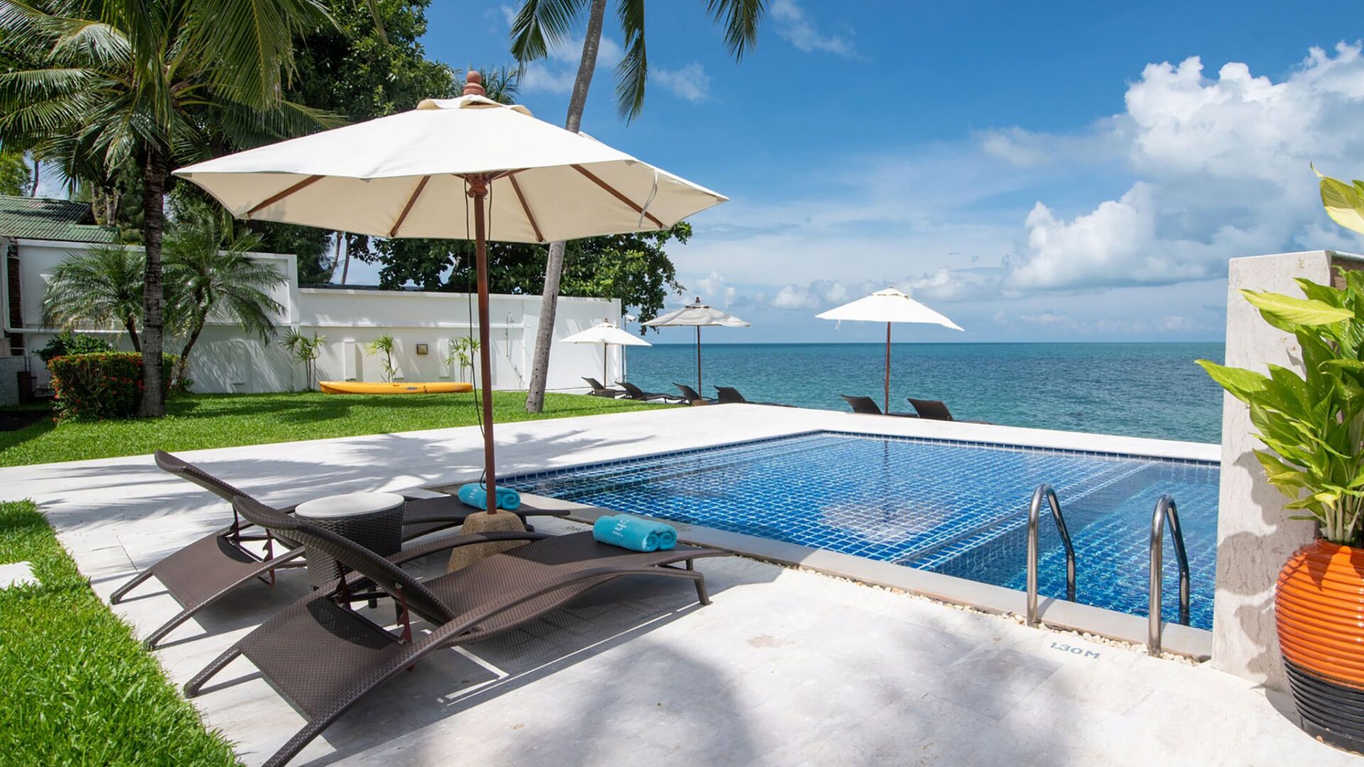 Villa Chi Samui Luxus Ferienhuas Koh Samui Am Strand Mieten Whirlpool