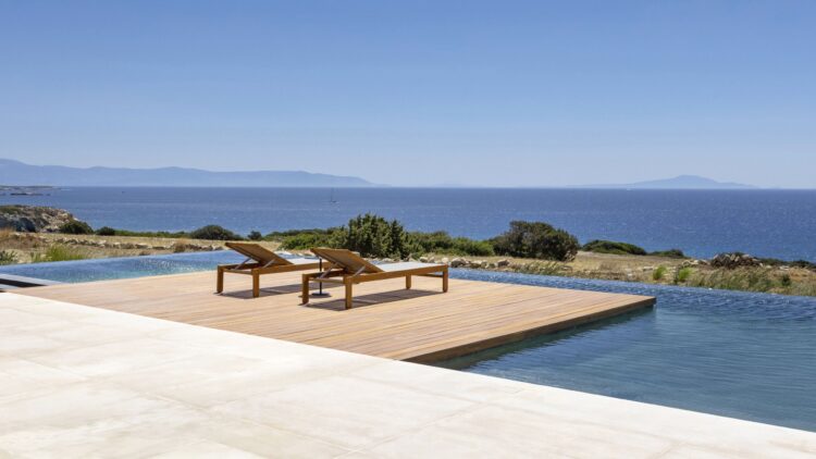 Villa Chloe Luxus Ferienvilla Auf Paros Am Meer Mieten Poolterrasse