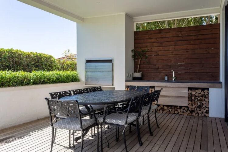 Villa Claremont Luxus Ferienhaus Kapstadt Mieten Außenküche