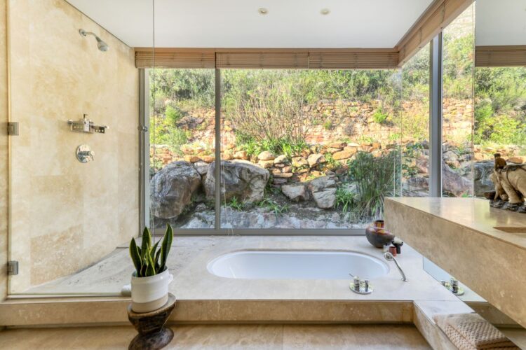 Villa Cockpit Luxus Ferienhaus Kapstadt Südafrika Mieten Dusche