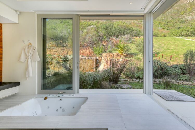 Villa Cockpit Luxus Ferienhaus Kapstadt Südafrika Mieten Whirlpool