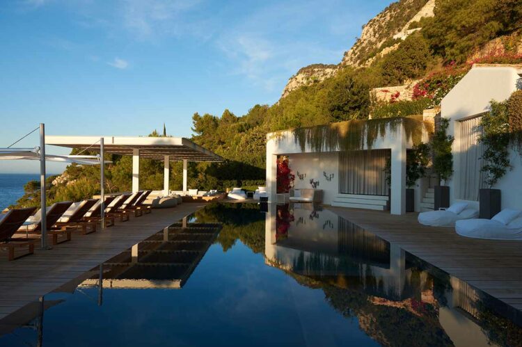 Villa Cubells Ibiza Mieten Für 24 Personen Direkt Am Meer (13)