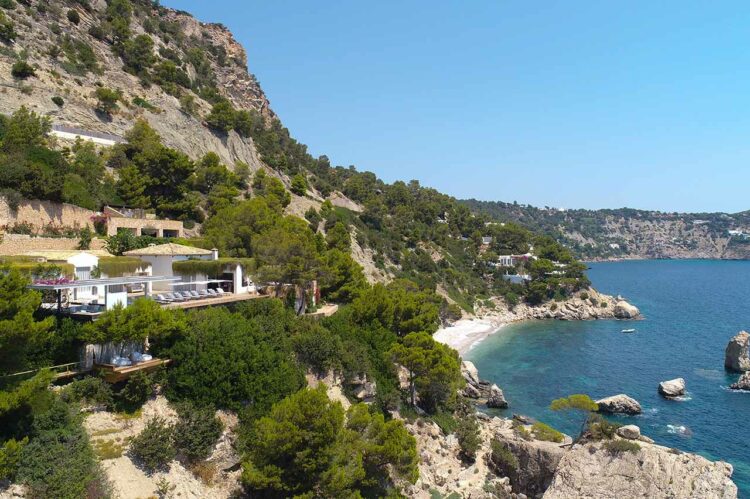 Villa Cubells Ibiza Mieten Für 24 Personen Direkt Am Meer (3)