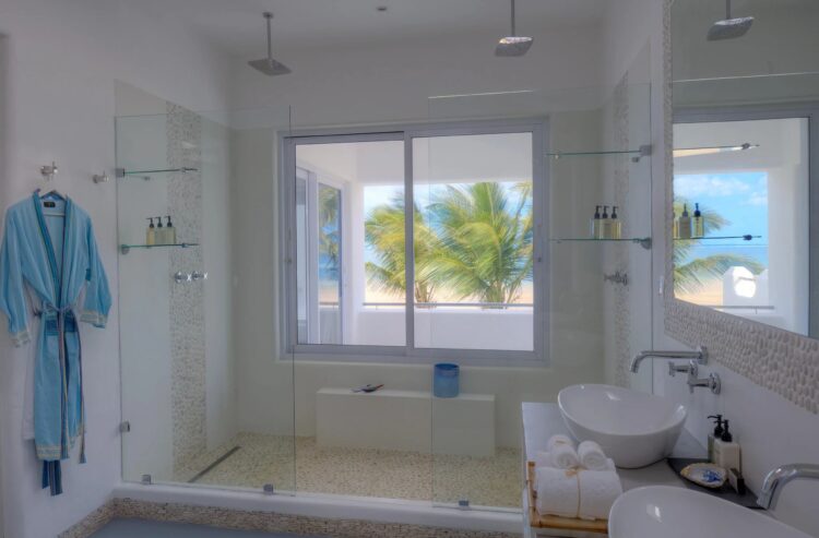 Villa Da Praia Luxus Ferienhaus Mosambik Mieten Dusche