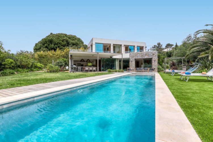 Villa Delphine Luxus Ferienhaus Cote D Azur Mieten Poolbereich