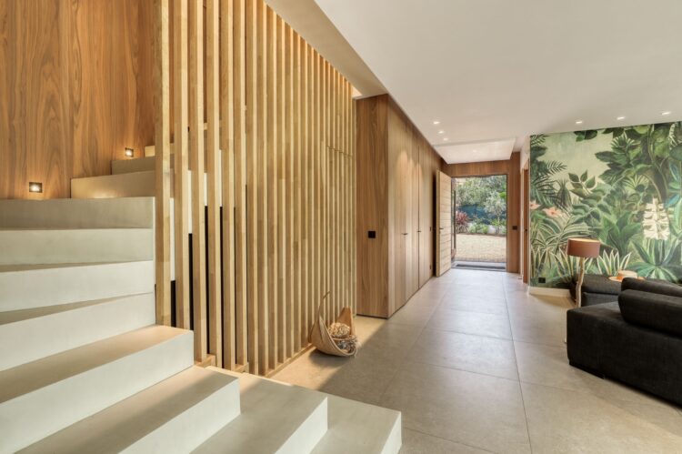 Villa Delphine Luxus Ferienhaus Cote D Azur Mieten Treppe