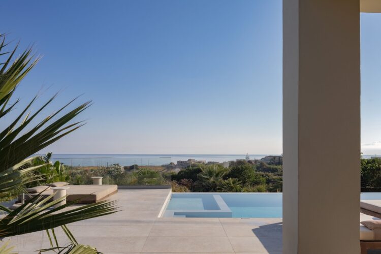 Villa Dramia Luxus Ferienhaus Kreta Poolbereich