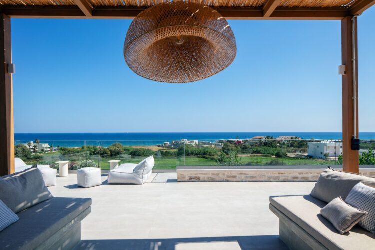 Villa Dramia Luxus Ferienhaus Kreta Terrasse