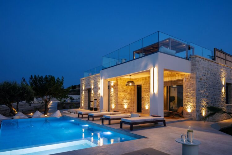 Villa Dramia Luxus Ferienhaus Kreta Mit Pool Mieten Abends