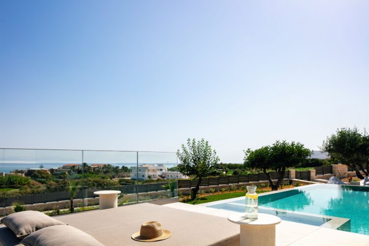 Villa Dramia Luxus Ferienhaus Kreta Mit Pool Mieten Daybed