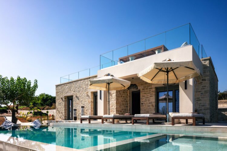 Villa Dramia Luxus Ferienhaus Kreta Mit Pool Mieten Poolbereich