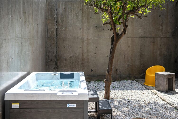 Villa Epta Luxus Ferienhaus Kreta Mieten Whirlpool