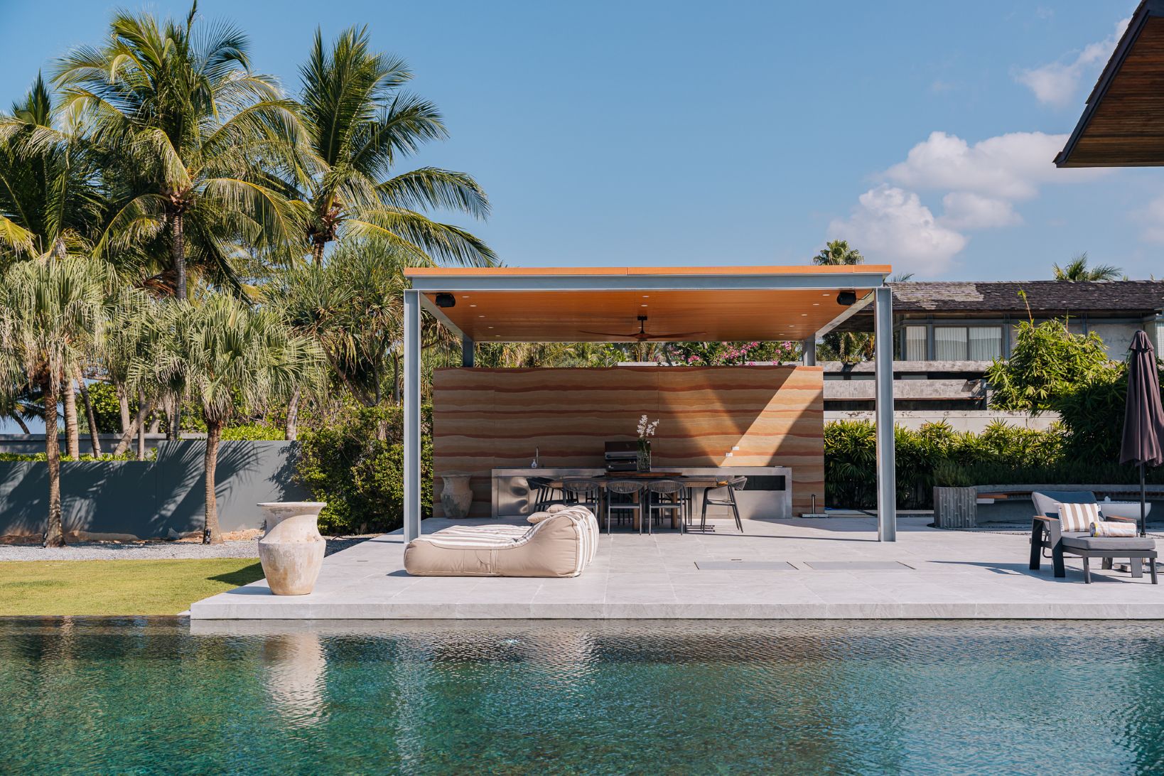 Villa Essenza Luxus Ferienhaus Phuket Am Strand Mieten Bbq