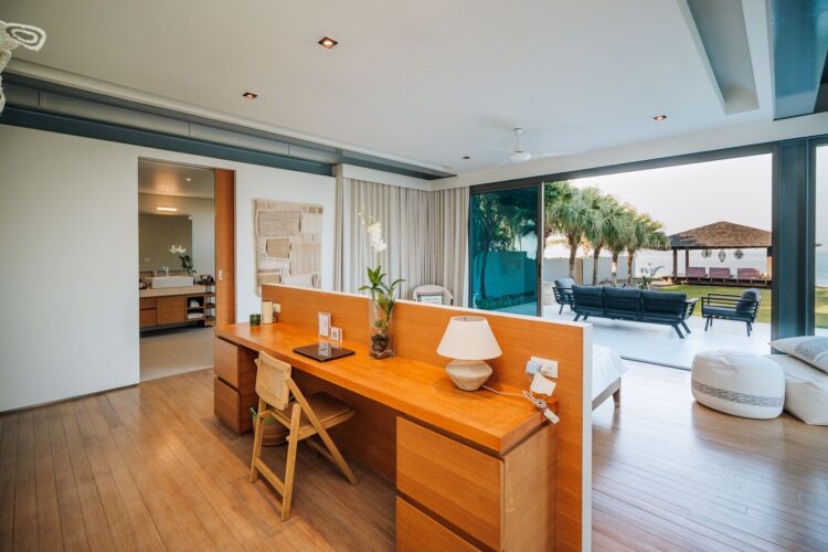 Villa Essenza Luxus Ferienhaus Phuket Am Strand Mieten Master Bedroom