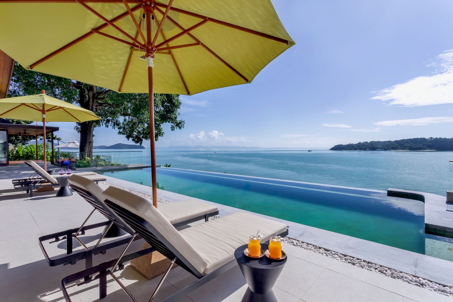 Villa Eugenia Luxus Ferienvilla Phuket Pool