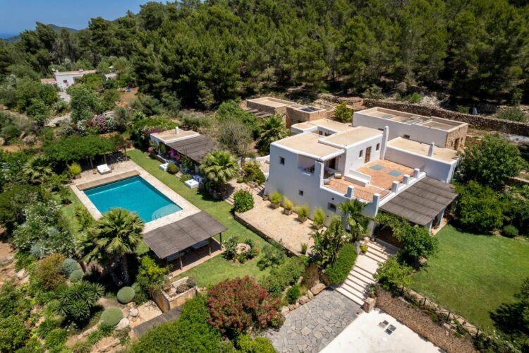 Villa Eulalia Luxus Ferienhaus Ibiza Großzügiges Anwesen